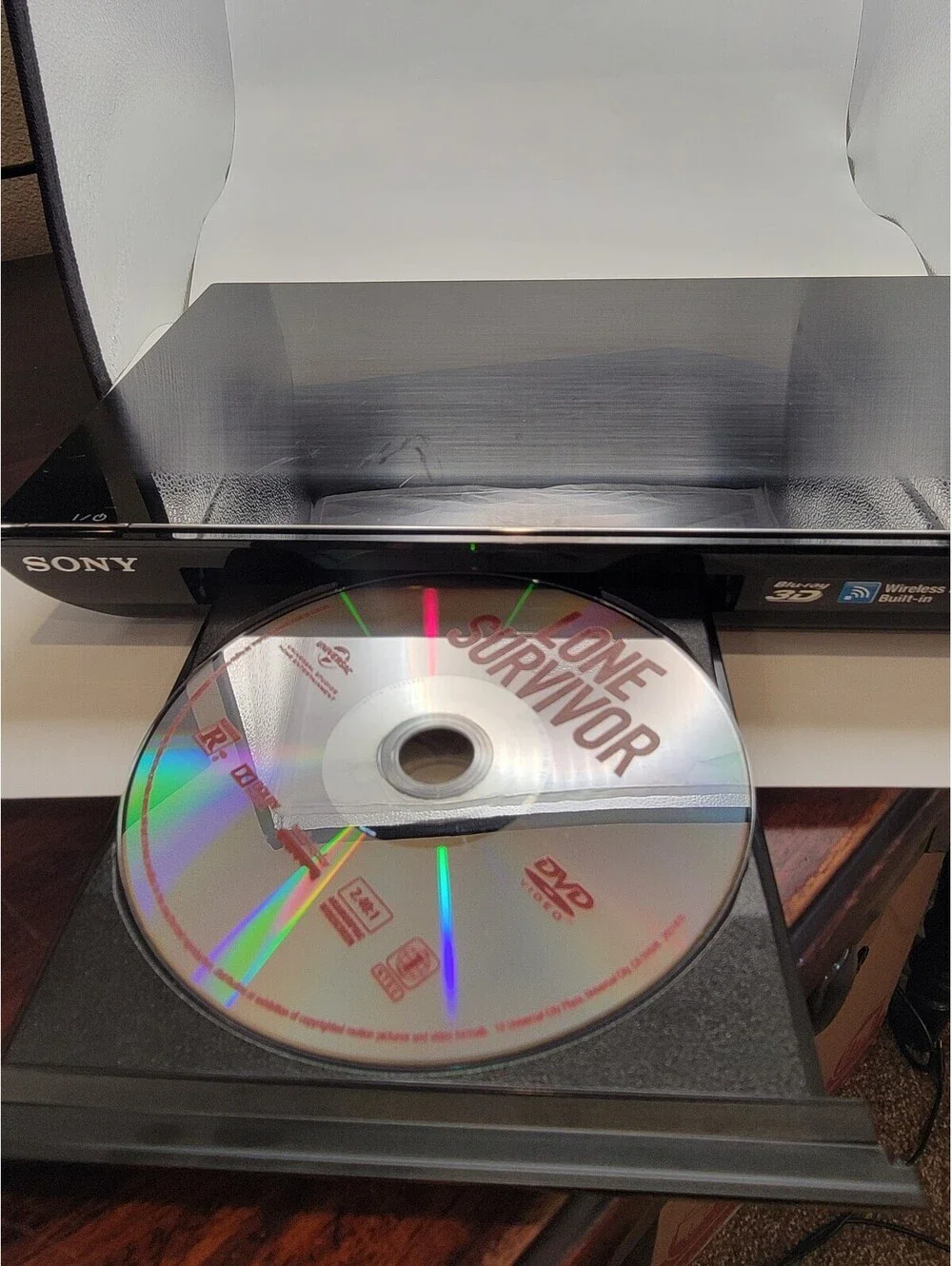 Sony BDP-S590 3D Blu-ray Player Full HD 1080p Built-in Wi-Fi Dolby No Remote